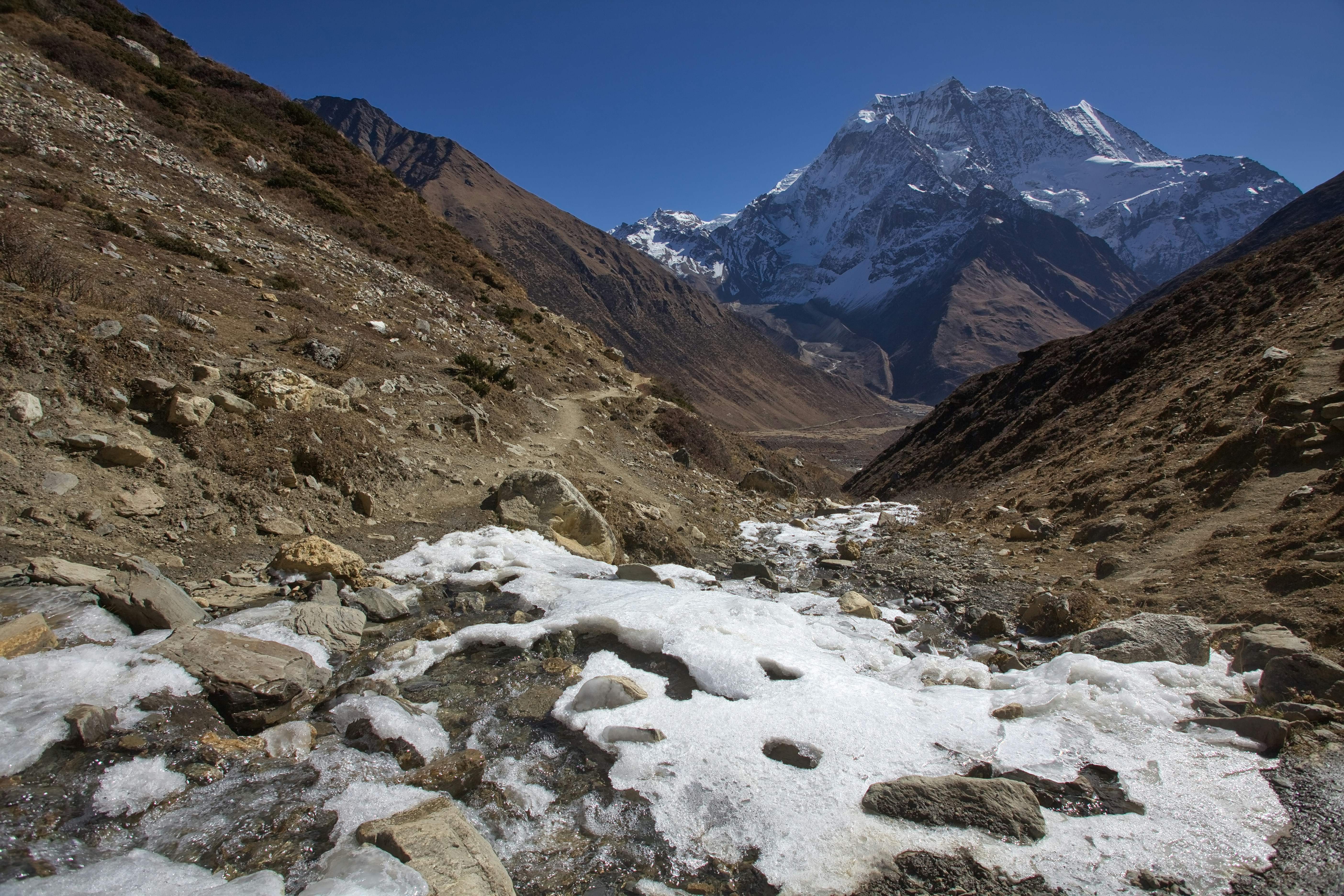 Manaslu Circuit Trek